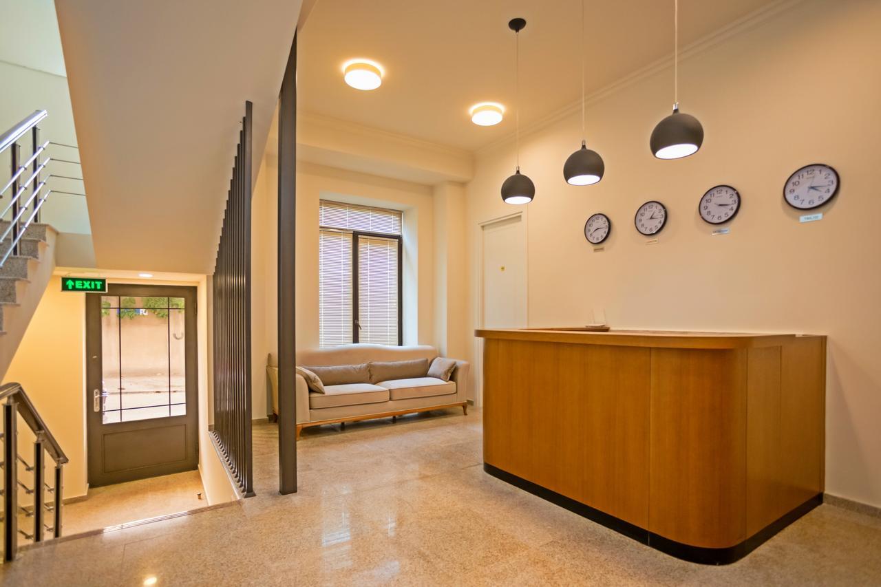 Hotel Genio Tbilisi Buitenkant foto